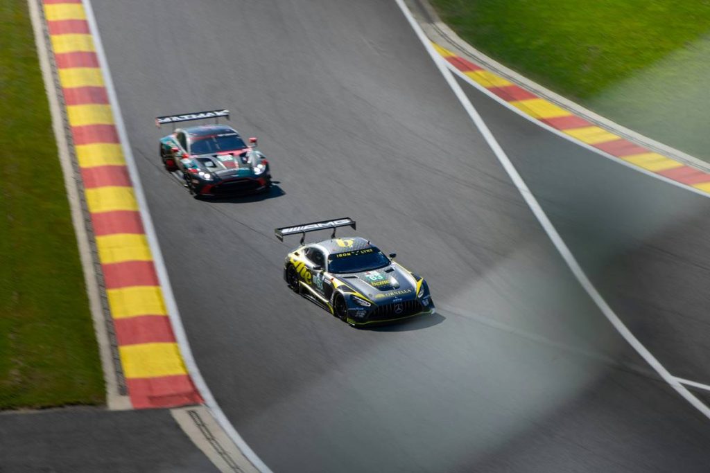 Slot Car Racing Rules: Your No-Nonsense Guide to Fair Play, Fast Laps, and Not Crashing Into the Guardrail
